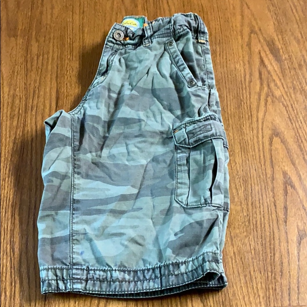 Size 12 camo shorts